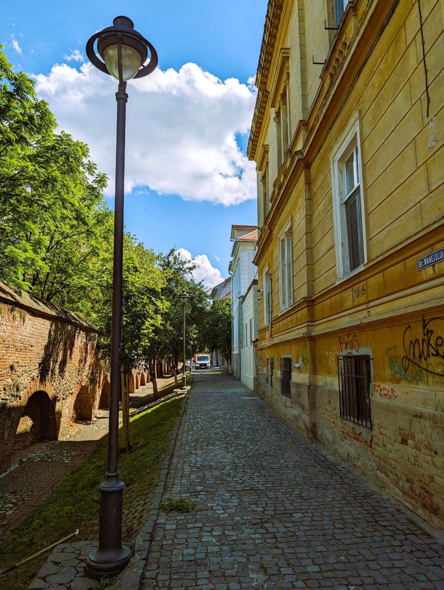 Apartment In Historic Center, Quiet Area, Ac Sibiu Exterior photo